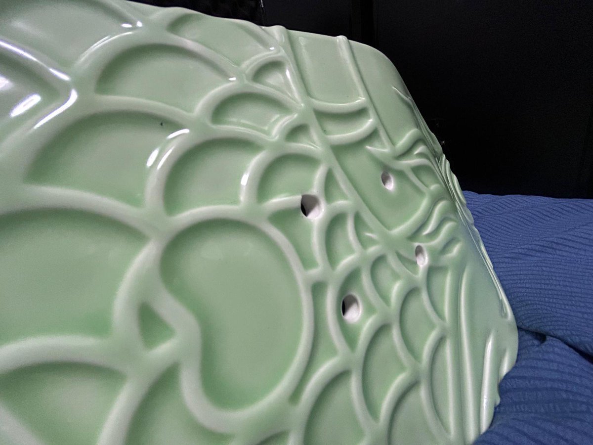I just received six big cases, and realized my home has limited space🤣 It's like I am an arms dealer.

Porcelain skateboard is made by the one and only ‘Porcelain Capital’, 景德镇, China, please look at the pattern and quality.

Never fud <a href="/co_museum/">Co-Museum</a> !