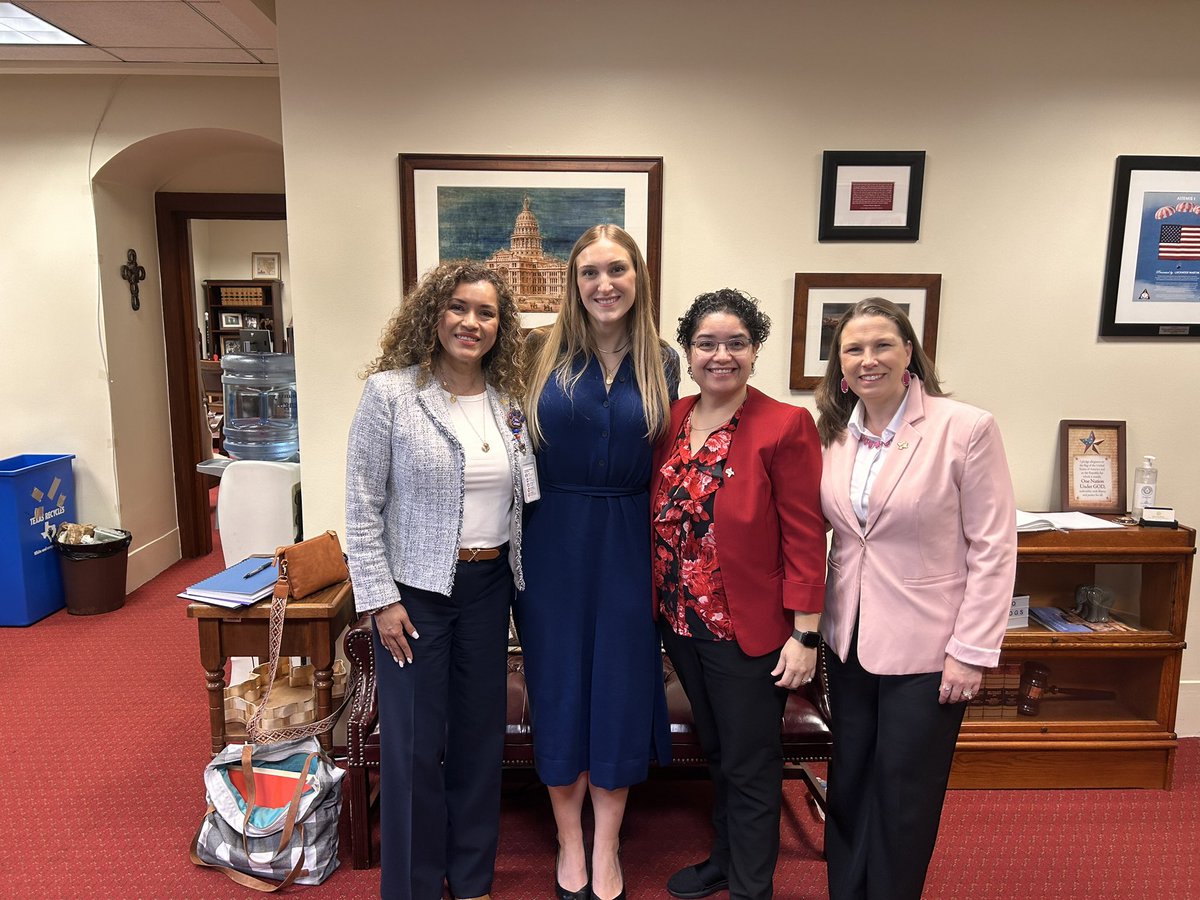 We appreciate the time you took to meet with us @DennisPaul129, Gracie and Andrew! Thank you for discussing and supporting public education and higher education. #WeLeadTx  <a href="/TEPSAtalk/">TEPSA</a> <a href="/tepsamark/">Mark Terry</a> <a href="/TEPSARegion4/">TEPSA Region 4</a>  <a href="/tchill_/">Tory C. Hill, Ed.D.</a>