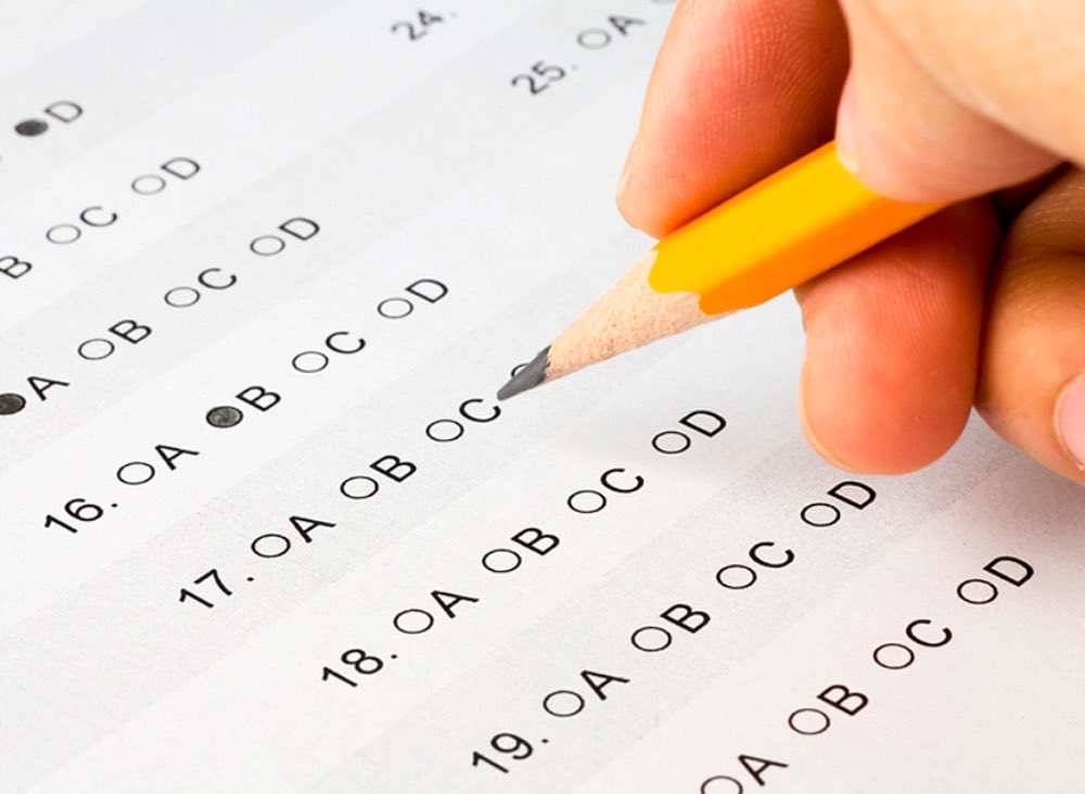 IanJaeger29's tweet image. JUST IN: Vivek Ramaswamy says that every High School Senior should be required to pass the same civics test that we require of every naturalized citizen.