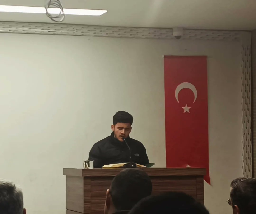 TdvKonya's tweet photo. 6 ŞUBAT 2023 DEPREMİNİ UNUTMADIK... 

KONYA MEVLANA ULUSLARARASI AIHL ÖĞRENCİLERİMİZLE BİRLİKTE ŞEHİTLERİMİZE HATİM OKUDUK. KONYA İL MEM AKUB EKİPLERİ TARAFINDAN FARKINDALIK EĞİTİMLERİ  GERÇEKLEŞTİRİLDİ. 

VEFAT EDEN VATANDAŞLARIMIZA ALLAH'TAN RAHMET DİLERİZ..

#6şubatdepremi https://t.co/HQrIQLFDoF