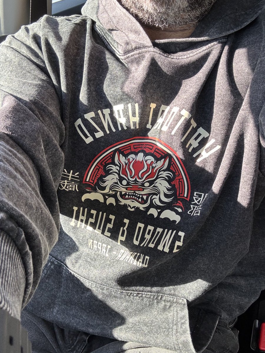 RoyisRoyal's tweet image. Finally gt ny #Hattori Hanzo hoody frm #KillBill Movies ! 🗡️💛🖤☯️💯🙏🏽