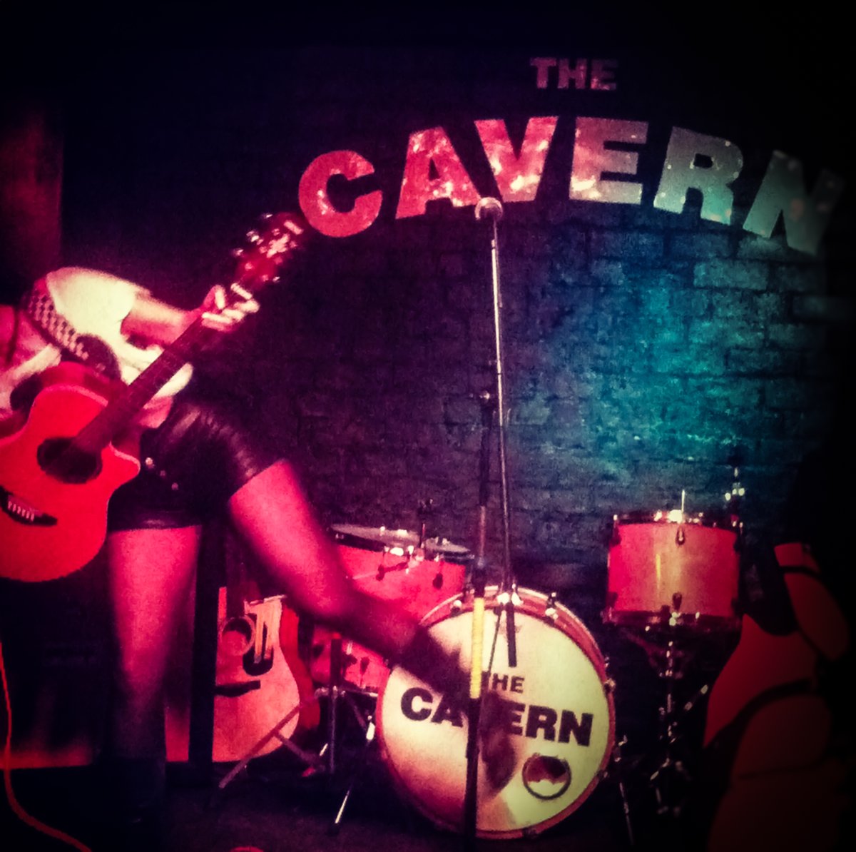 SheBeatMusic's tweet image. Heard my debut album From Liverpool to Leith yet? Catch up on @Bandcamp or your fav streaming service 🎶🎧 33 minutes of indie-pop made in Scotland 🏴󠁧󠁢󠁳󠁣󠁴󠁿#newmusicfriday #linksinbio #supportnewmusic