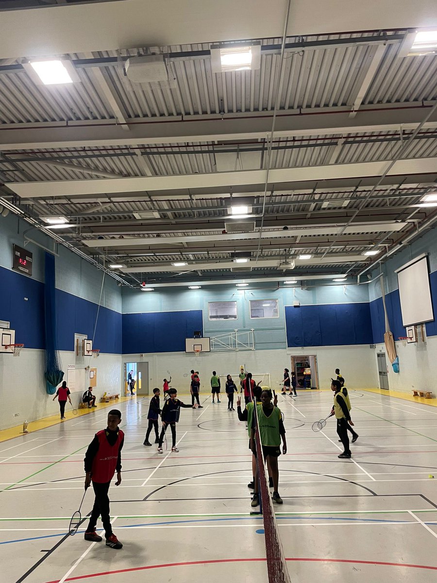 It has been a great week for our badminton interhouse 🏸🏆
A huge well done to everyone who took part 👏 but an even bigger well done to our overall winners - RIVINGTON 🥇🔴
Who will win the next competition 🔴🟡🔵🟢?!