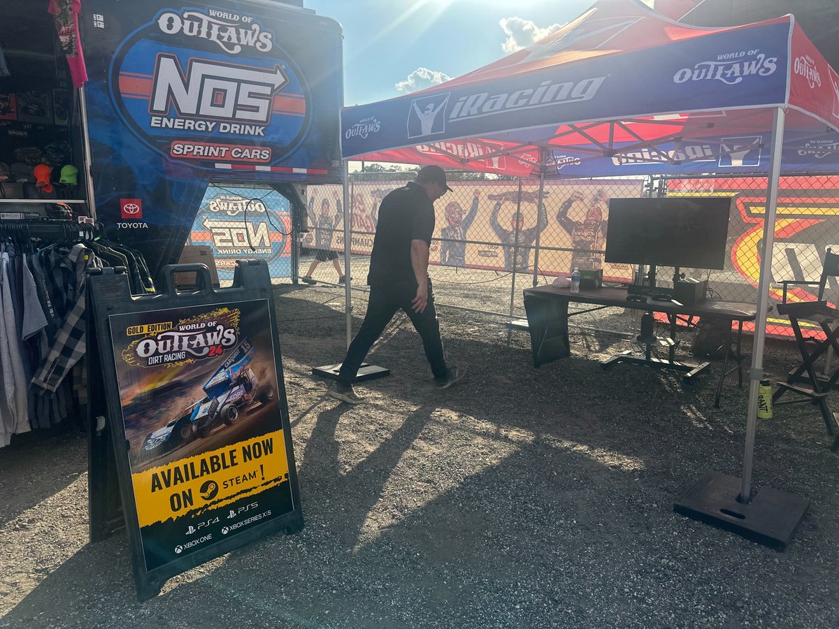 World of Outlaws Game tweet media