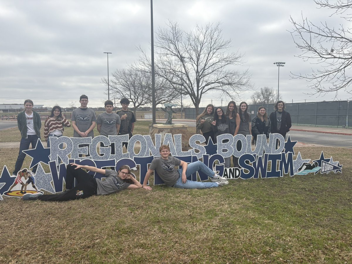 HHS Hawk Swimming tweet media