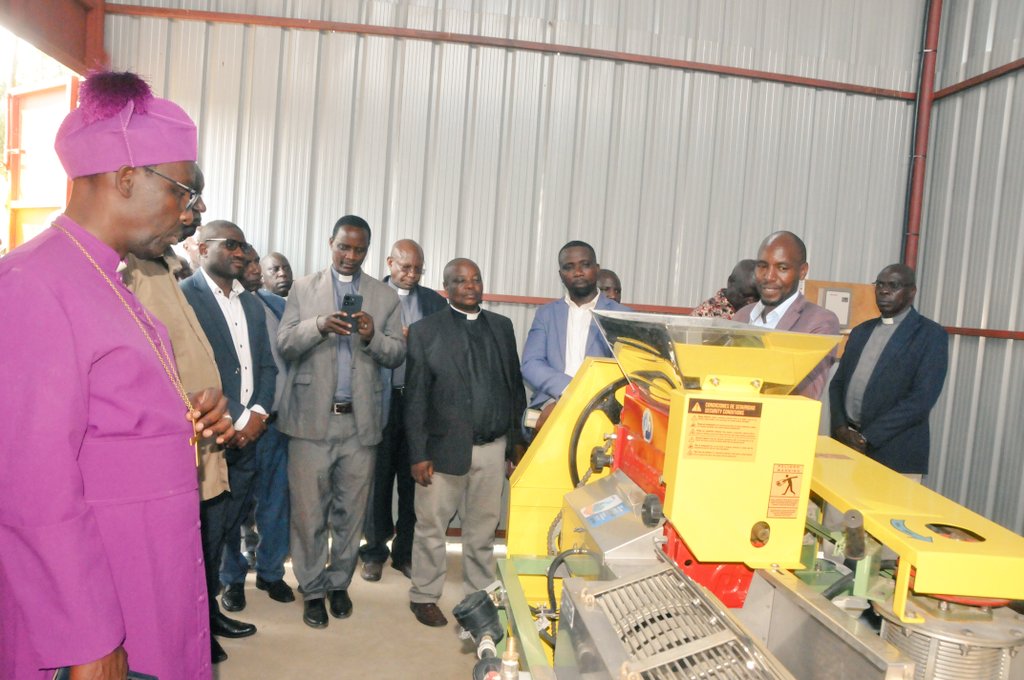 AnkoleDiocese's tweet image. Today 7th February 2025, Bishop Sheldon Mwesigwa and Lt. Col James Mwesigye who represented Hon Bright Rwamirama officialy launched coffee factory @AnkoleDiocese.