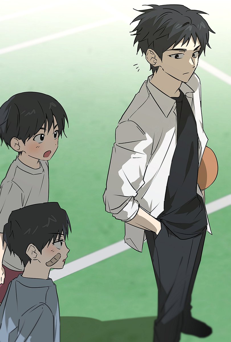 gumoarchive's tweet image. 형아 농구 엄청 잘한다!!