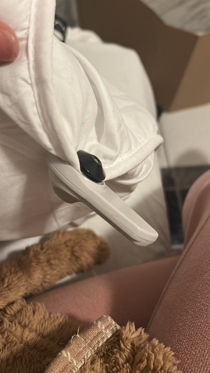 الآصدقاء شي واحد عندو فكرة كندير نحيد هاد الزمر