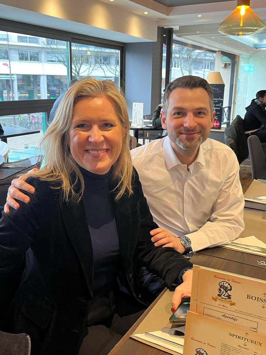 Merci aux adhérents et à la Présidente du <a href="/MedefSarthe/">MEDEF Sarthe</a> pour leur accueil. La situation économique est difficile dans le département. La hausse de la fiscalité sur les entreprises et l’absence d’économies fortes sur la dépense publique est mal vécu par les chefs d’entreprises.