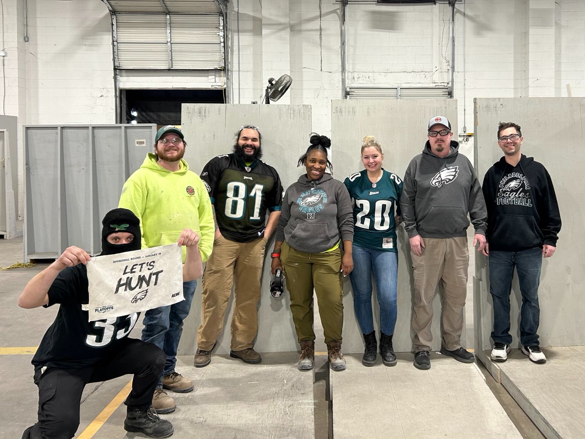 taguelumber's tweet photo. You already know we had to get our Door shop, Kennett Square, and Phoenixville locations in on the mojo train GO BIRDS!! #flyeaglesfly E-A-G-L-E-S 🦅🦅🦅 https://t.co/2cu68t7ufd