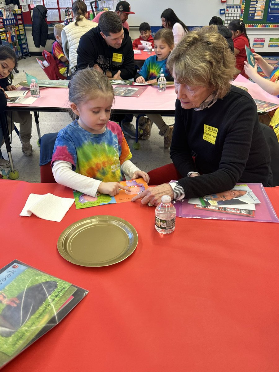 Mrs. Goldman tweet media