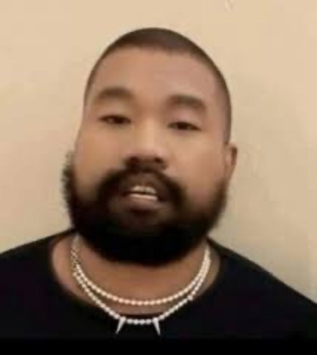 Xièxiè Kanye East 🇨🇳