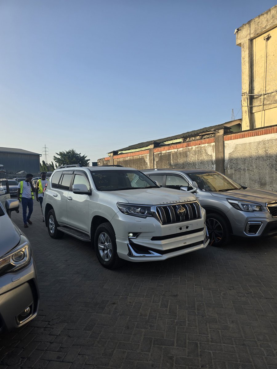 Official_Rotich's tweet photo. Just got down to Mombasa to sort out clearing matters on this J150 diesel 2018 model. From the look of things my client is going to be happy. https://t.co/XU2LVX4wbs