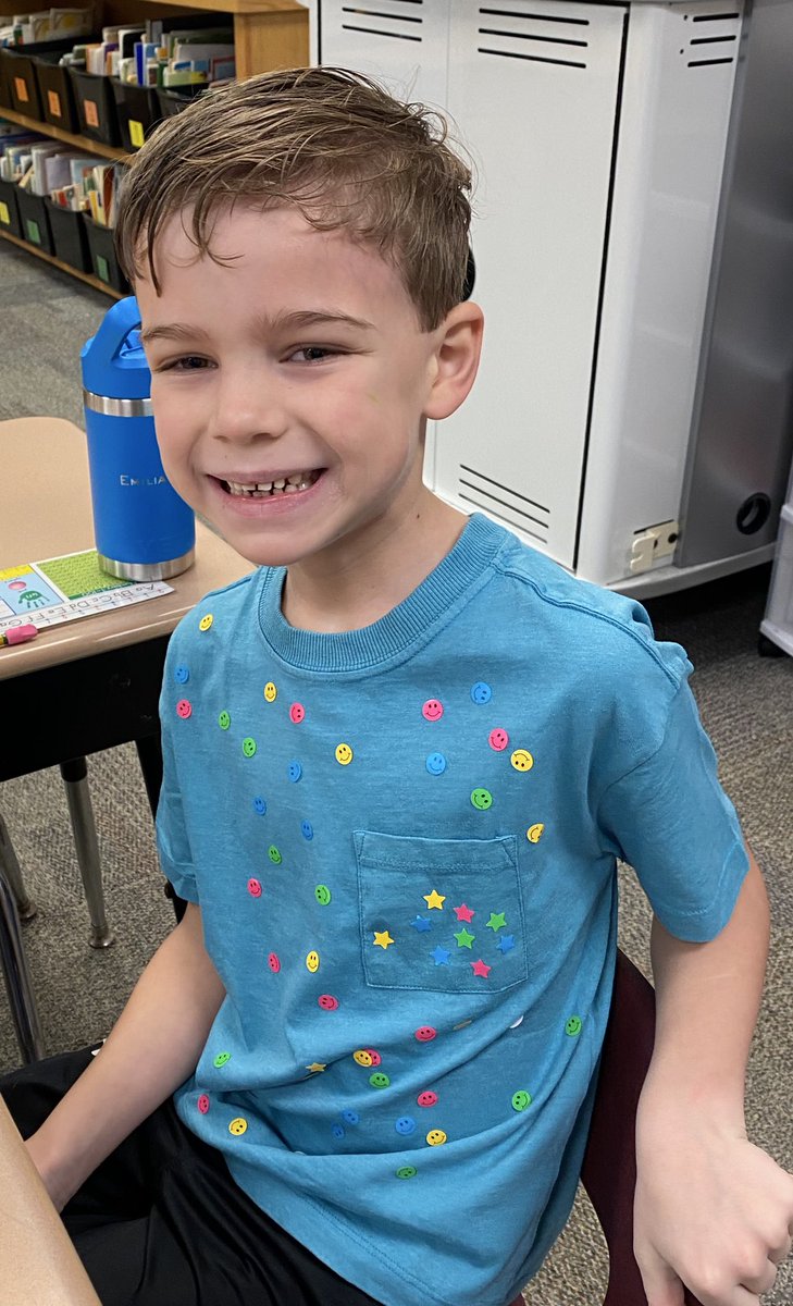 awlswa's tweet image. So many creative ways to model 100 days of school!! ♥️♥️ #MathMinds