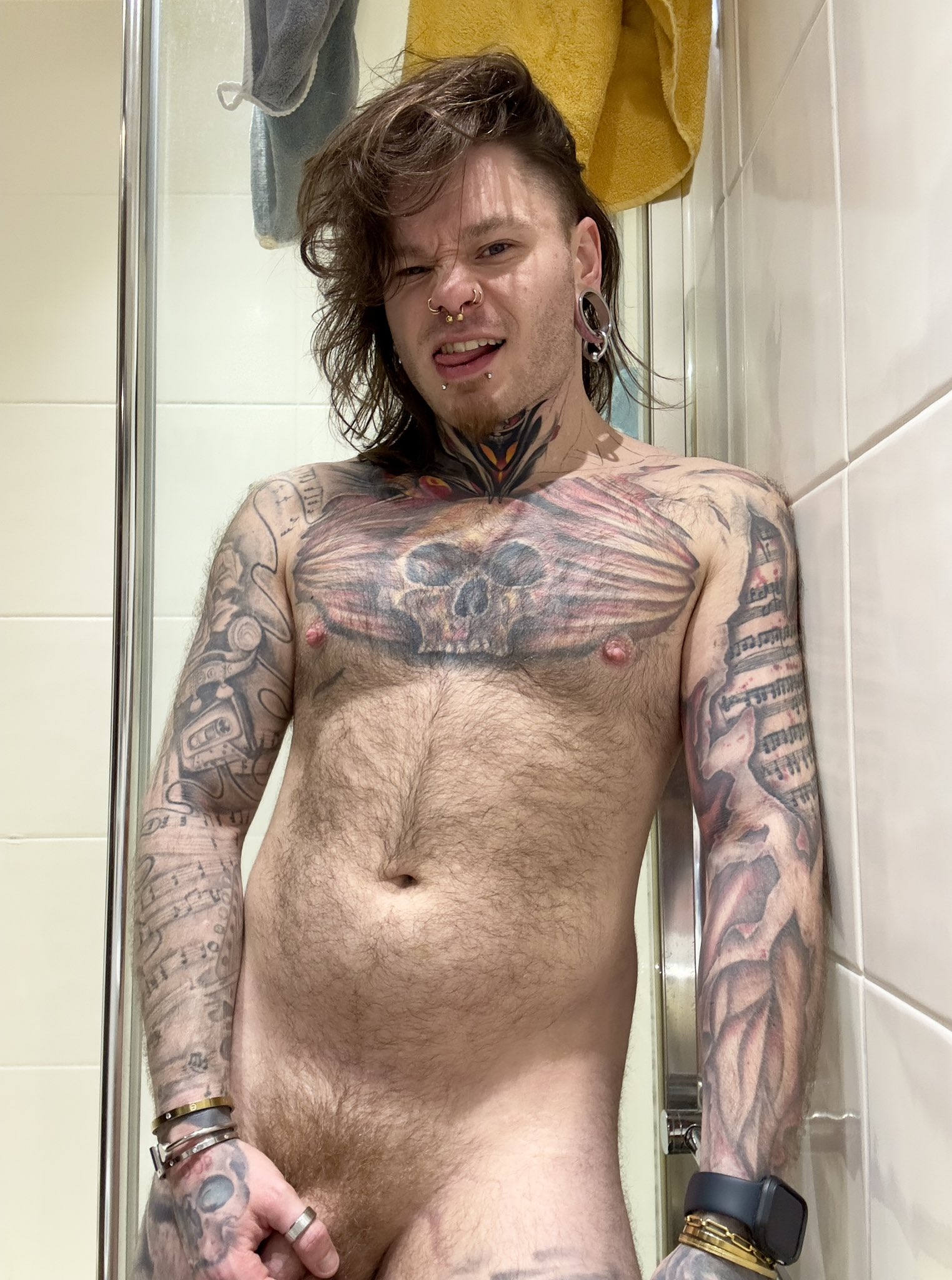 Gay Men with Sleeve - Muscular Bodies on Display