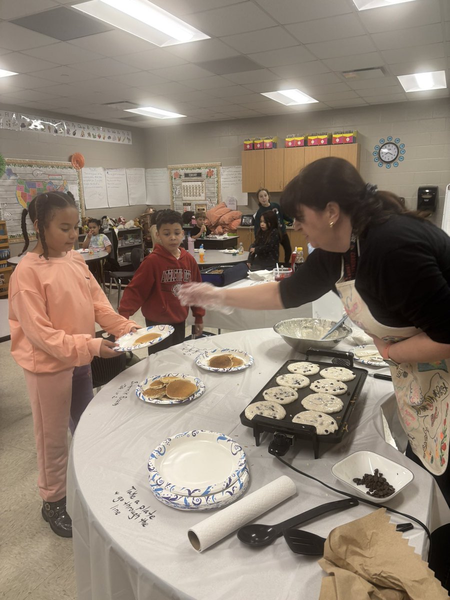 Erica Armstrong tweet media