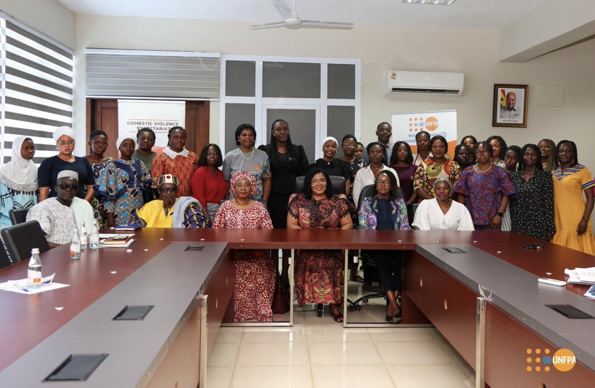 officialmcan's tweet photo. In an effort to eradicate Female Genital Mutilation (FGM) in Ghana, @UNFPAGhana and other stakeholders have converged under the theme "Strengthening Alliances, Building Movements: Protecting the Rights and Dignity of Women and Girls."
#EndFMG https://t.co/1MgtMy2gtW