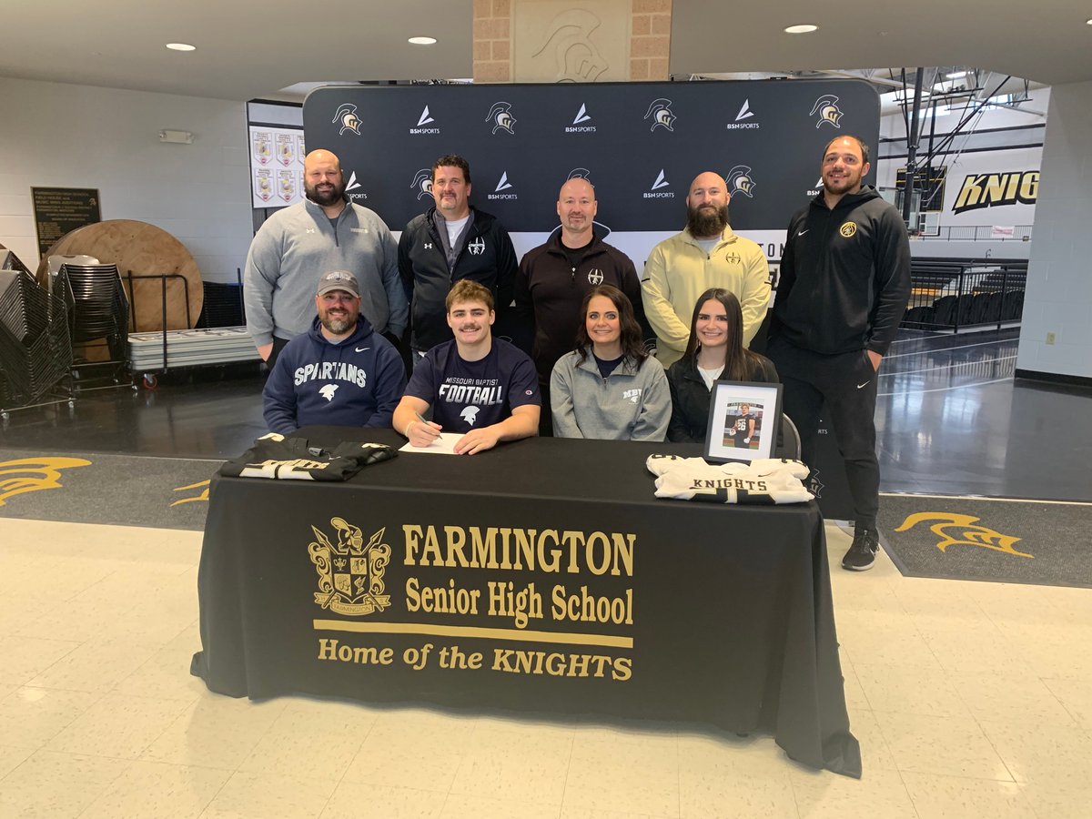 KFMOsports (@kfmosportsfb) on Twitter photo 🏈✍️OFFICIAL
Farmington's Kaesen McClain has signed a national letter of intent to play football at Missouri Baptist University.
<a href="/STLhssports/">STLhighschoolsports</a> <a href="/missouri_sports/">Missouri Sports Network</a> <a href="/Knightsad10/">Chad Mills</a> <a href="/MoBaptistU/">Missouri Baptist University</a> 🏈✍️OFFICIAL
Farmington's Kaesen McClain has signed a national letter of intent to play football at Missouri Baptist University.
<a href="/STLhssports/">STLhighschoolsports</a> <a href="/missouri_sports/">Missouri Sports Network</a> <a href="/Knightsad10/">Chad Mills</a> <a href="/MoBaptistU/">Missouri Baptist University</a>