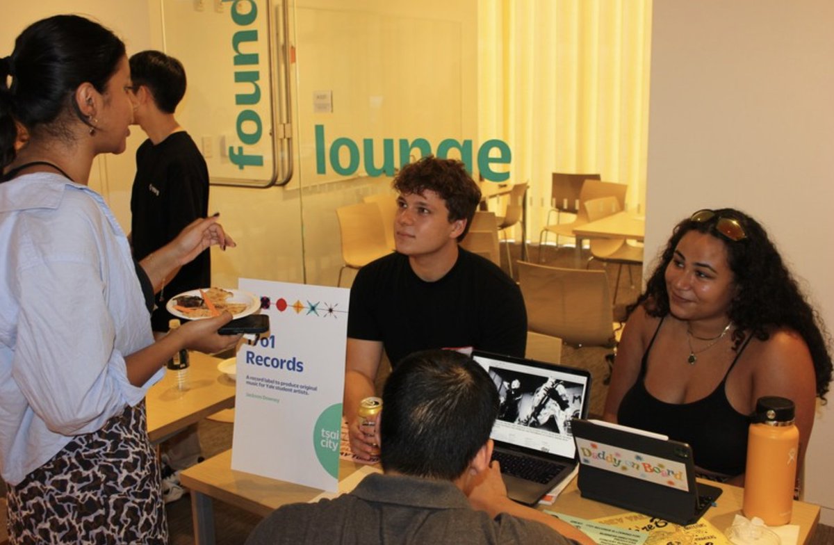 TsaiCITY's tweet photo. 🚀 Game-changing Fridays—expert insights, hands-on learning &amp; a chance to connect with fellow innovators.

🍽️ 9AM | Women Innovators Breakfast w/ Norma Padrón
💡 10:30AM | Startup Culture Workshop w/ Lindsay Siegel (SOM ’11)

🔗 Spots are limited! https://t.co/wT1Juy4pdt https://t.co/MnCbmPbx17