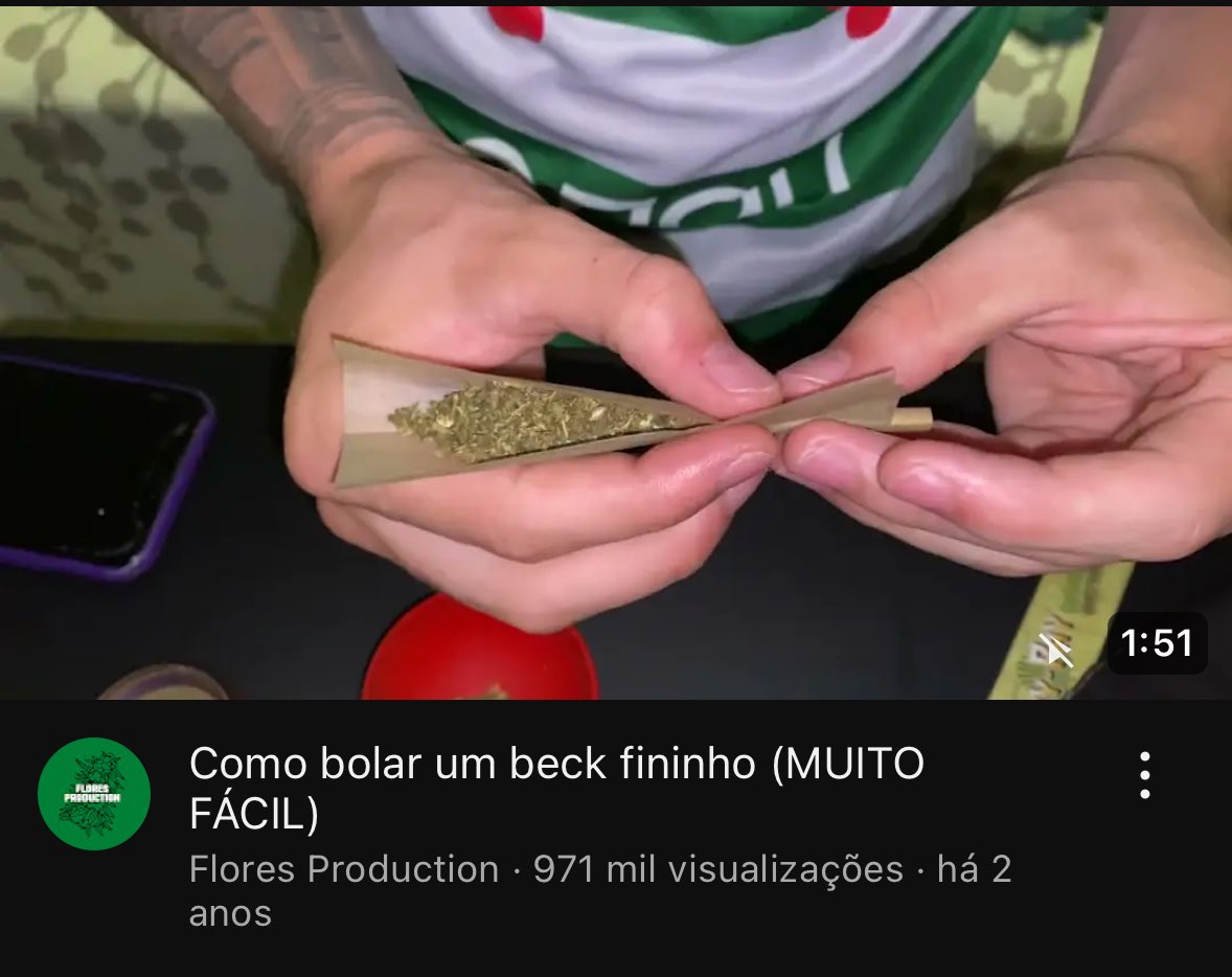 katenusrat's tweet photo. eu assim depois de ver isso https://t.co/E7kIP8Anbe
