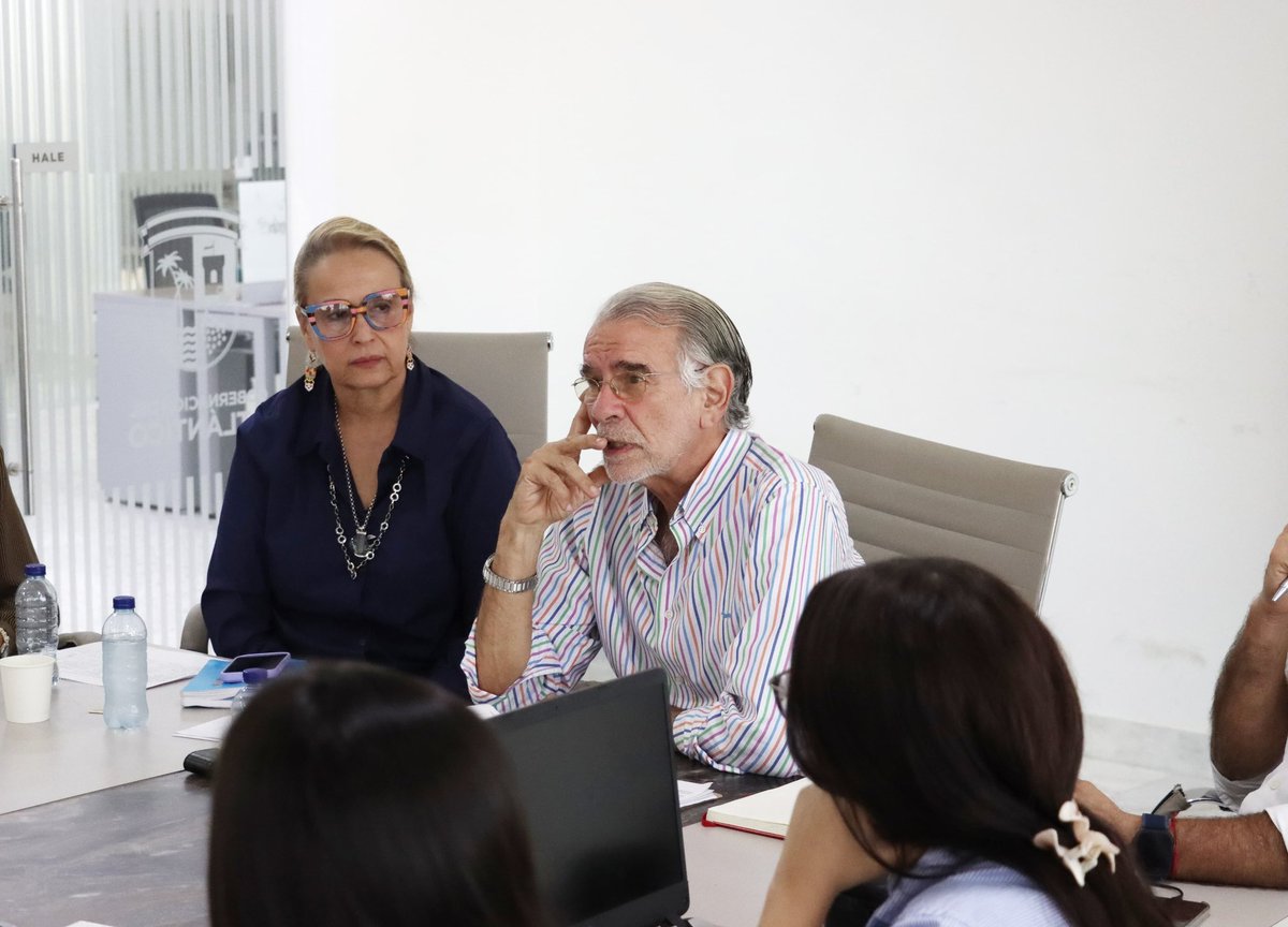 planatlantico's tweet photo. Sostuvimos importante reunión con la Junta Directiva de FITAC, el gremio logístico que mueve “Atlántico para el mundo”. 

Afianzamos el trabajo conjunto para promover el departamento y aprovechar las ventajas competitivas y oportunidades que tiene el Atlántico. https://t.co/waaLLtxOcE
