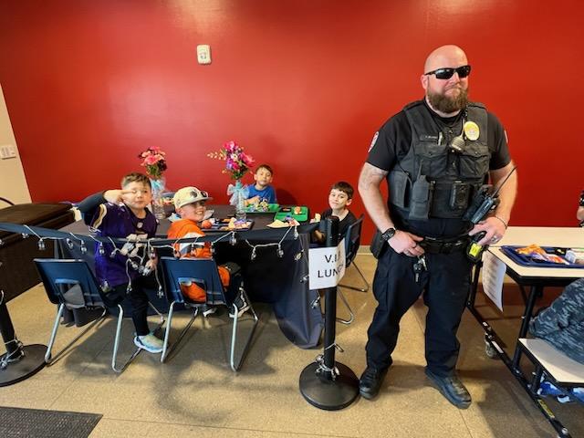 Mead Elementary tweet media