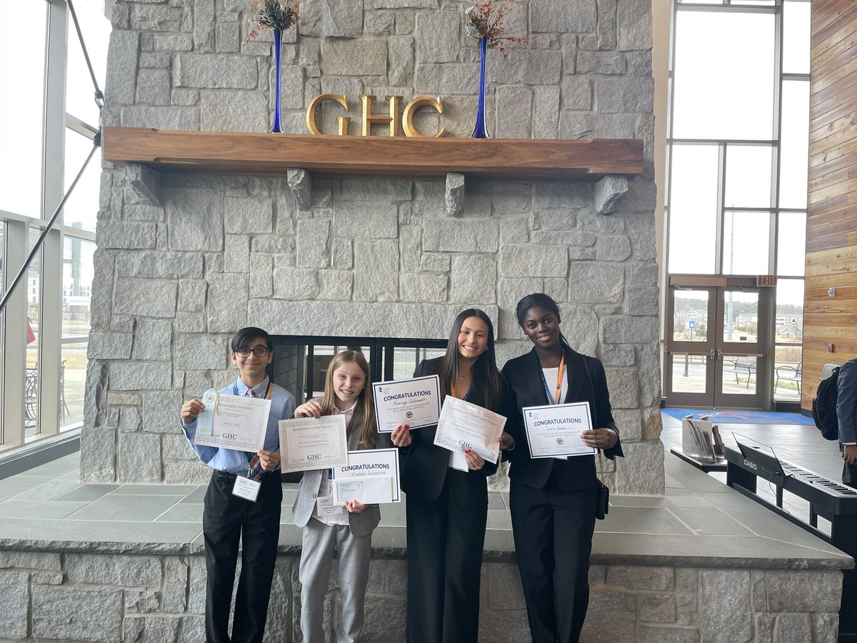 J Gustin tweet media