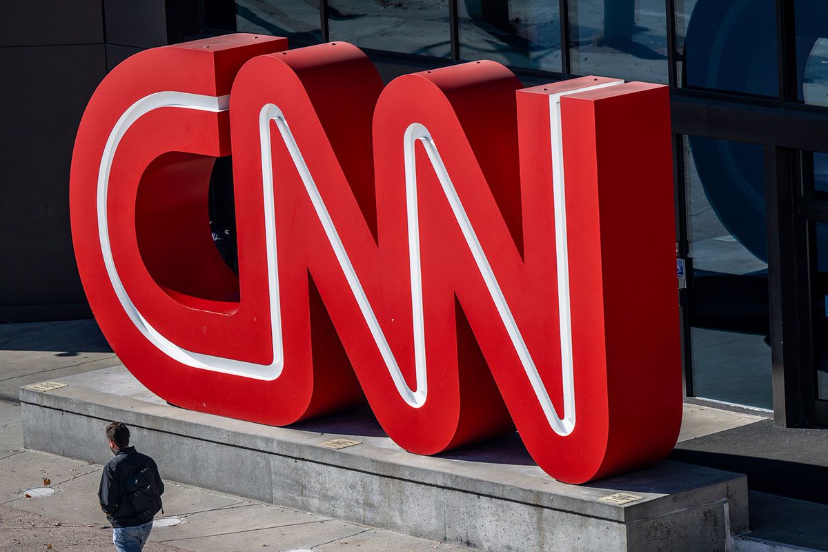 DO YOU AGREE WITH CNN'S ACTIONS?

 CNN and others are posting the names of the young DOGE team members.  Do you agree with this level of transparency?

Your thoughts?