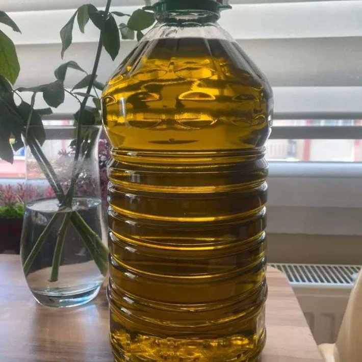 Merhabalar elimde 5 lt zeytınyagı kaldı lütfen destek ve Siparişlerinizi bekliyorum