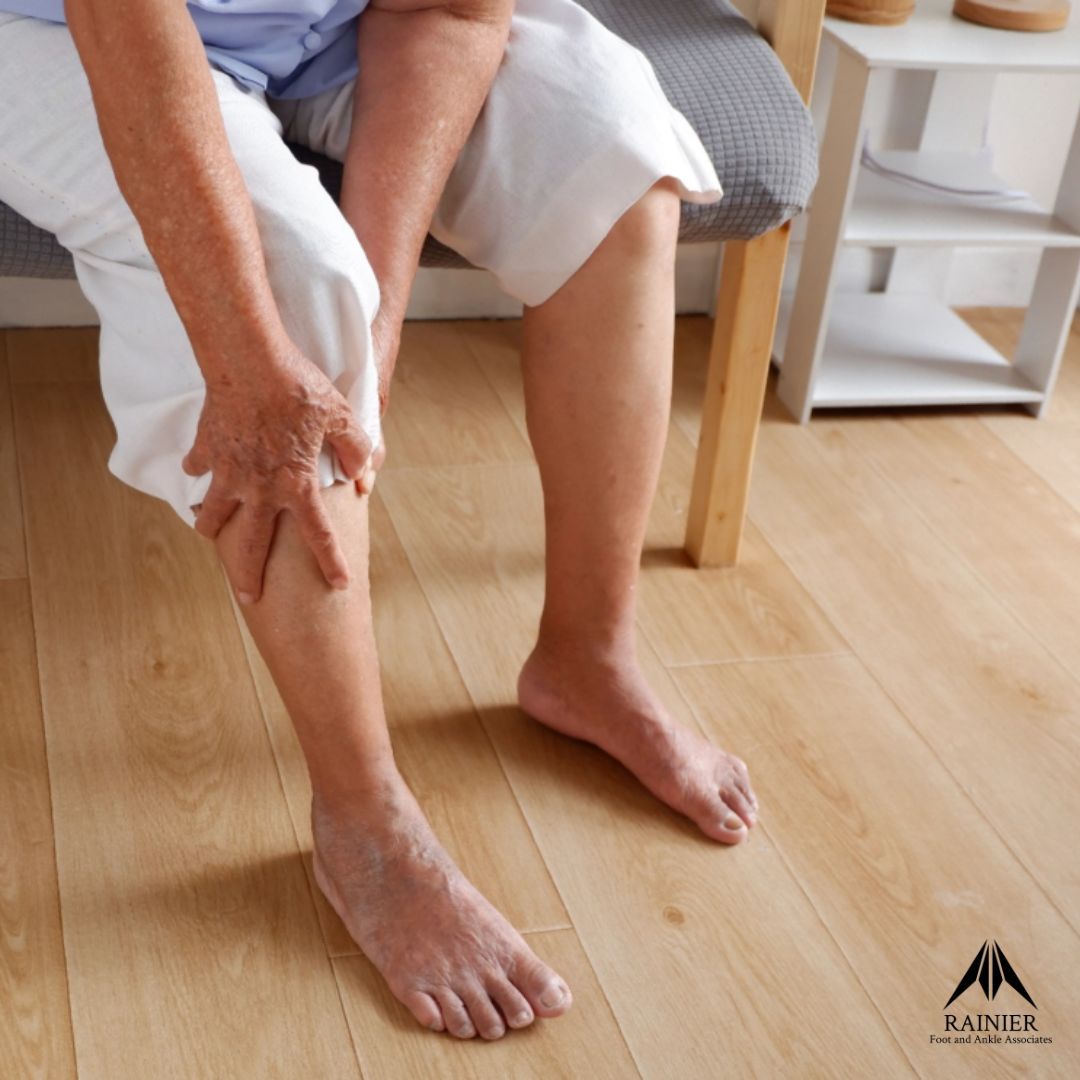 rainierfootankl's tweet image. Cold feet, cramping, or discoloration? These might be signs of poor circulation, which can indicate heart health concerns. Don’t ignore the signs—your feet are trying to tell you something!  Early action makes all the difference— rainierfootandankle.com! #CirculationMatters