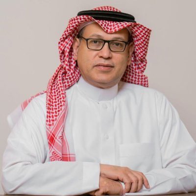 BBNN1NEWS's tweet photo. د. علي مليباري عن كرستيانو :

احتفال رونالدو بعامه الـ40 مع النصر يُساوي تحقيق النصر لـ40 بطولة! https://t.co/0L1r9si4n1