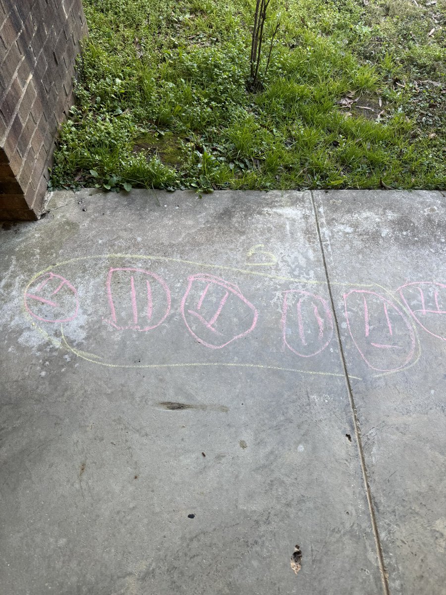 Kara Wright (@kwright_17) on Twitter photo Today is a nice day we did math outside!
<a href="/BrentwoodMESE/">Brentwood Magnet Elementary School of Engineering</a> Today is a nice day we did math outside!
<a href="/BrentwoodMESE/">Brentwood Magnet Elementary School of Engineering</a>