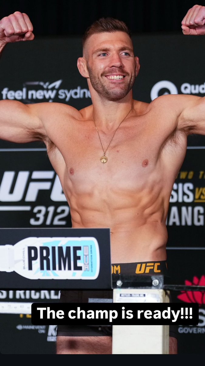 Official weigh-in for Dricus "Stillknocks" du Plessis #UFC312