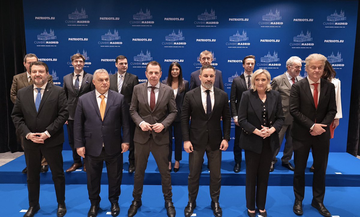 Marine Le Pen tweet media