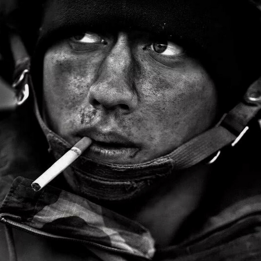 Zamanı tanrı yaşar. İnsanoğlu hep ölmek için yaratılmış!

— Bilge Kağan