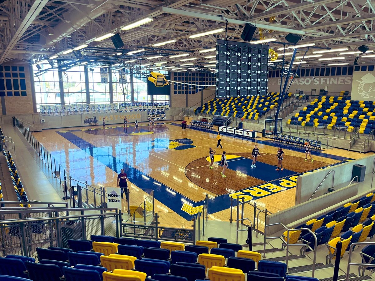 So awesome being able to host <a href="/MSUTexasWBB/">MSU Texas Women’s Basketball</a> and former Trooper great <a href="/_hutterer22/">alyssa🤍</a> for their shoot around today!!

#GOTROOP #stanggang

<a href="/yhtr74/">Yvonne Hutterer</a> @Btorres_EHS