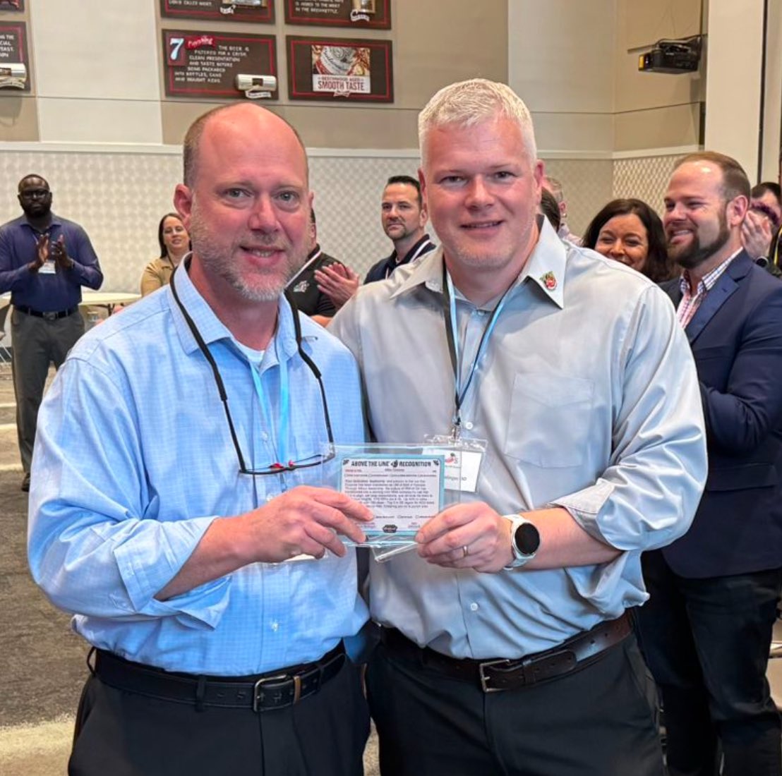 jrbolinger's tweet image. Chili’s Southeast Region General Managers meeting is a wrap! Lots of celebrations, alignment and discussions to elevate our leadership! #ExtremeOwnership #Chilislove