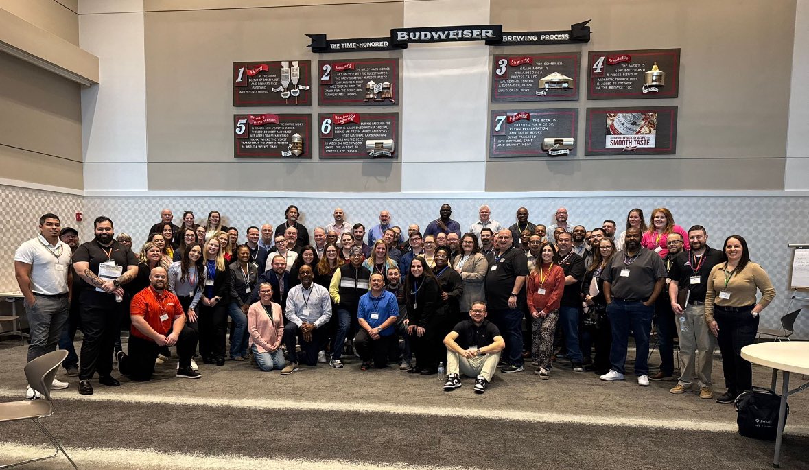 jrbolinger's tweet image. Chili’s Southeast Region General Managers meeting is a wrap! Lots of celebrations, alignment and discussions to elevate our leadership! #ExtremeOwnership #Chilislove