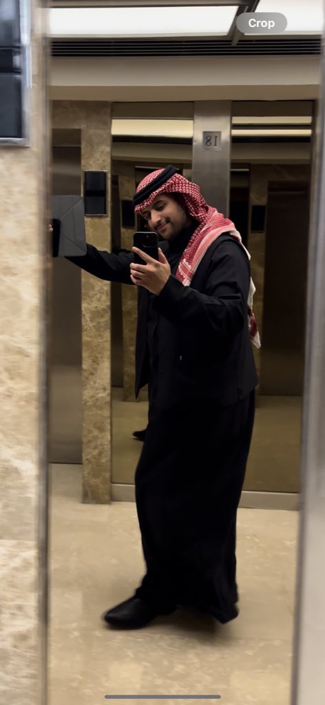 "تمثيل المملكة فخر لا يوازيه فخر آخر" 🇸🇦

سعيد جداً باختياري لتمثيل المملكة بكوني مقدم الجلسات الحوارية ضمن البرنامج الثقافي لجناح المملكة العربية السعودية في نيودلهي بقيادة هيئة الأدب والنشر والترجمة، وبمشاركة مجمع الملك سلمان العالمي للغة العربية ومكتبة الملك فهد الوطنية

جاء