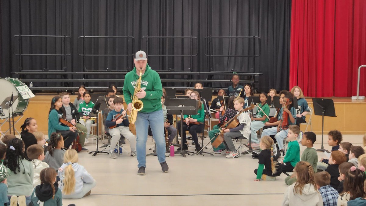 Parkway just had a blast at our Eagles Pep Rally! Students were treated to performances by Parkway student musicians, Nate Renson from the South Philadelphia String Band, the Lenape Dance Team, and Mr. Desjardins! Go Birds! <a href="/Eagles/">Philadelphia Eagles</a>