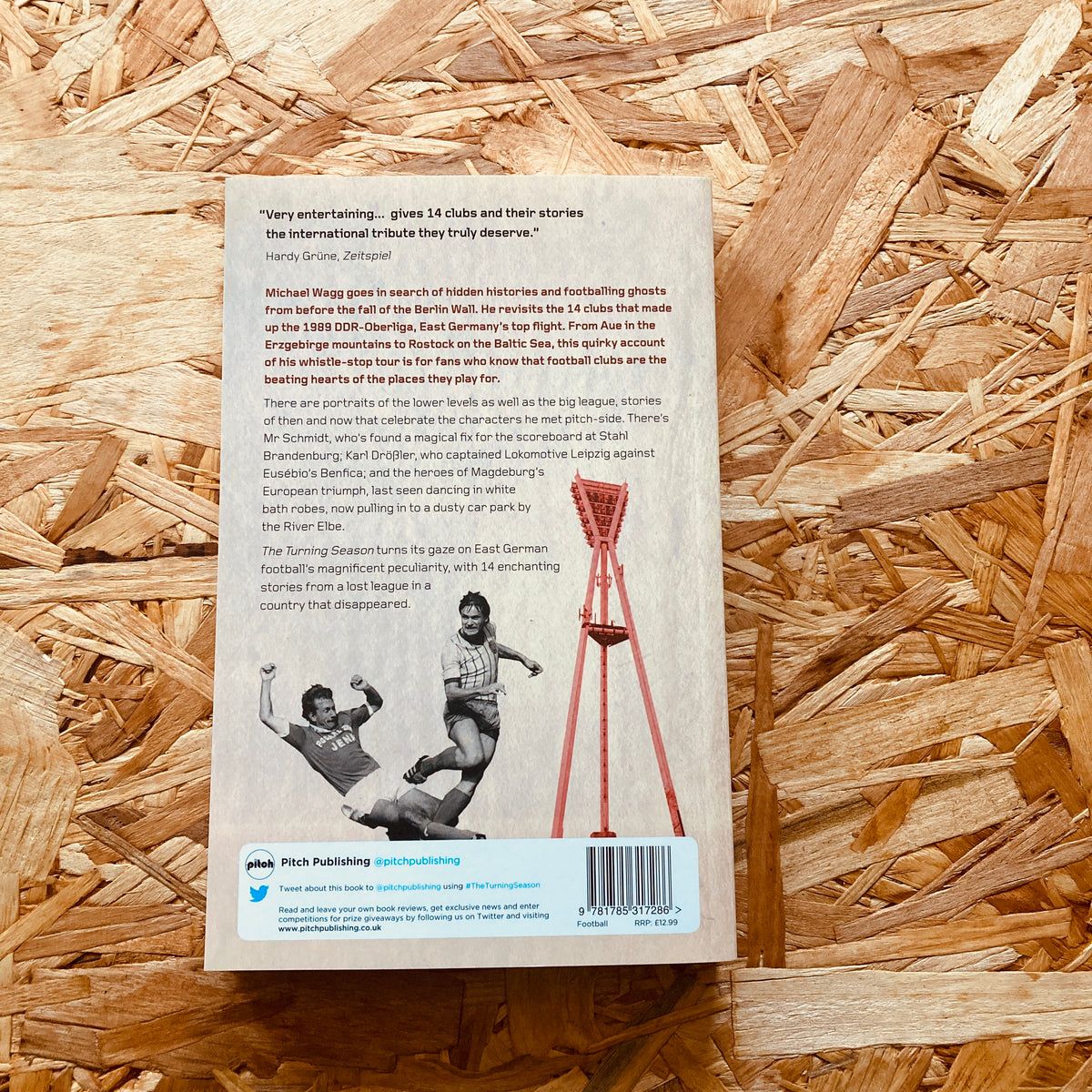Stanchion - the football bookshop ๐ (@stanchionbooks) on Twitter photo ๐ ๐๐๐๐๐๐ ๐๐๐๐๐๐
THE TURNING SEASON by <a href="/michaelwagg/">Michael Wagg</a>
Revisiting the 14 clubs that made up the 1989 DDR-Oberliga, East Germany's top flight.
A couple of signed copies left!
<a href="/PitchPublishing/">Pitch Publishing ๐ Sports Books</a>
โก๏ธ stanchionbooks.com/products/the-tโฆ ๐ ๐๐๐๐๐๐ ๐๐๐๐๐๐
THE TURNING SEASON by <a href="/michaelwagg/">Michael Wagg</a>
Revisiting the 14 clubs that made up the 1989 DDR-Oberliga, East Germany's top flight.
A couple of signed copies left!
<a href="/PitchPublishing/">Pitch Publishing ๐ Sports Books</a>
โก๏ธ stanchionbooks.com/products/the-tโฆ
