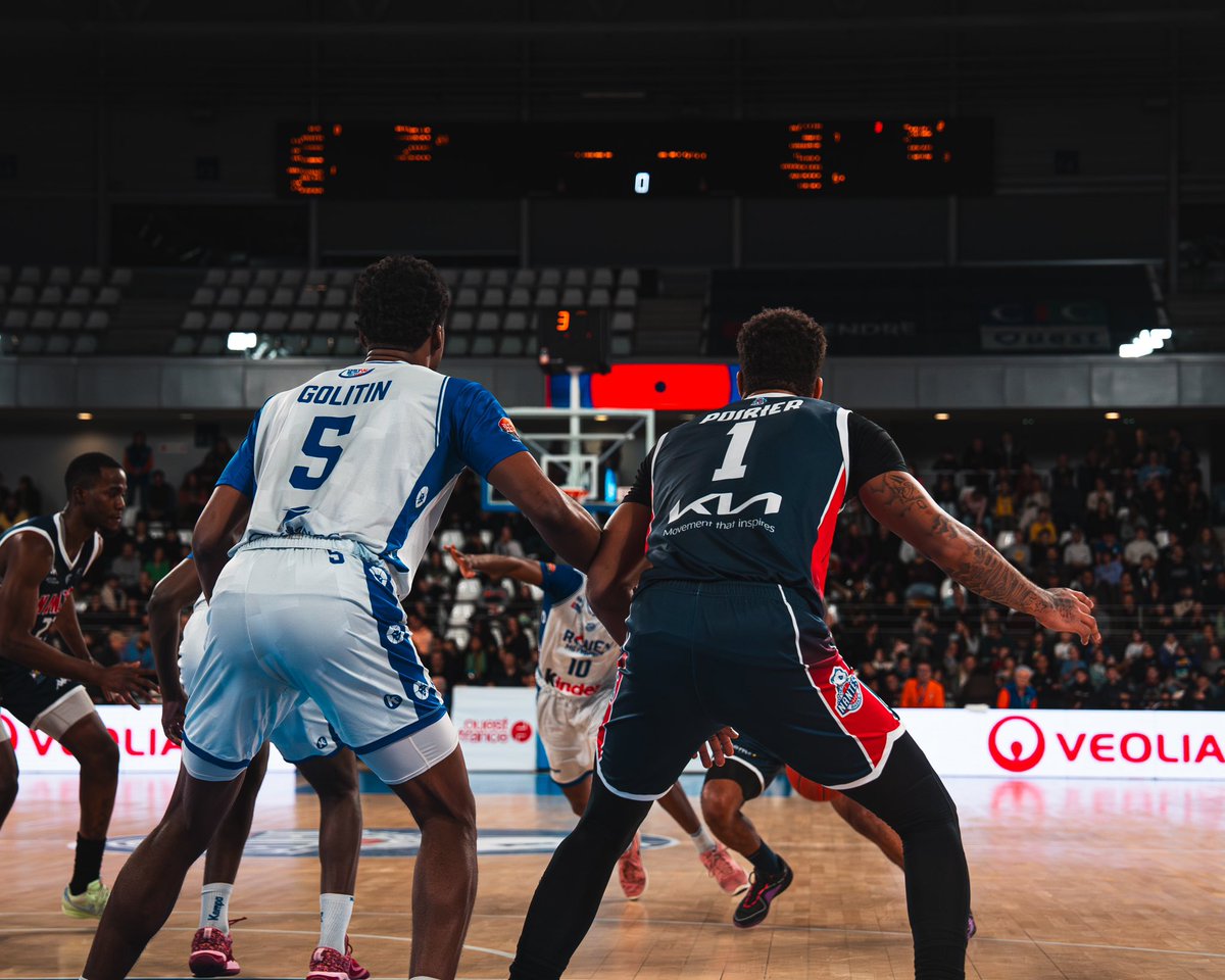 n165company's tweet photo. S/O @NantesBasket44 🏀

#Nantes #Naoned #Basketball https://t.co/z3yJPalmTH