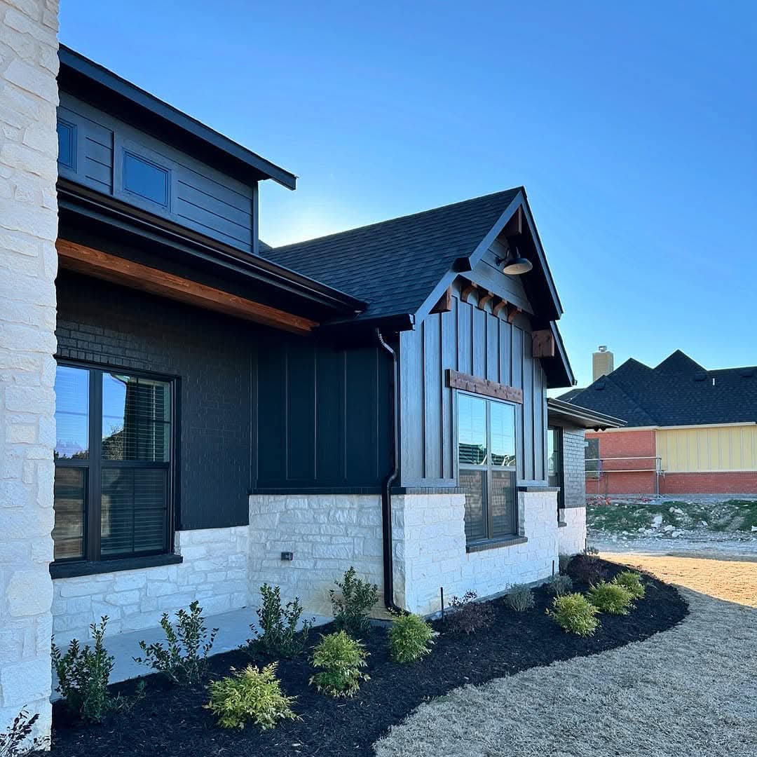 Congrats to Mr. &amp; Mrs. Bagares Lim on their new house, bought with crypto trading profits.

Join our investors earning daily stop wishing, start winning. DM me to grow your finances today.