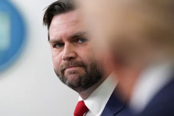 yashar's tweet photo. NEWS 

President Trump has tapped Vice President JD Vance to broker a potential sale of TikTok to a U.S.-based entity before the most recent ban extension elapses in April. 

Full Story: https://t.co/V3rekZ8HBs https://t.co/feMXYzAGPI
