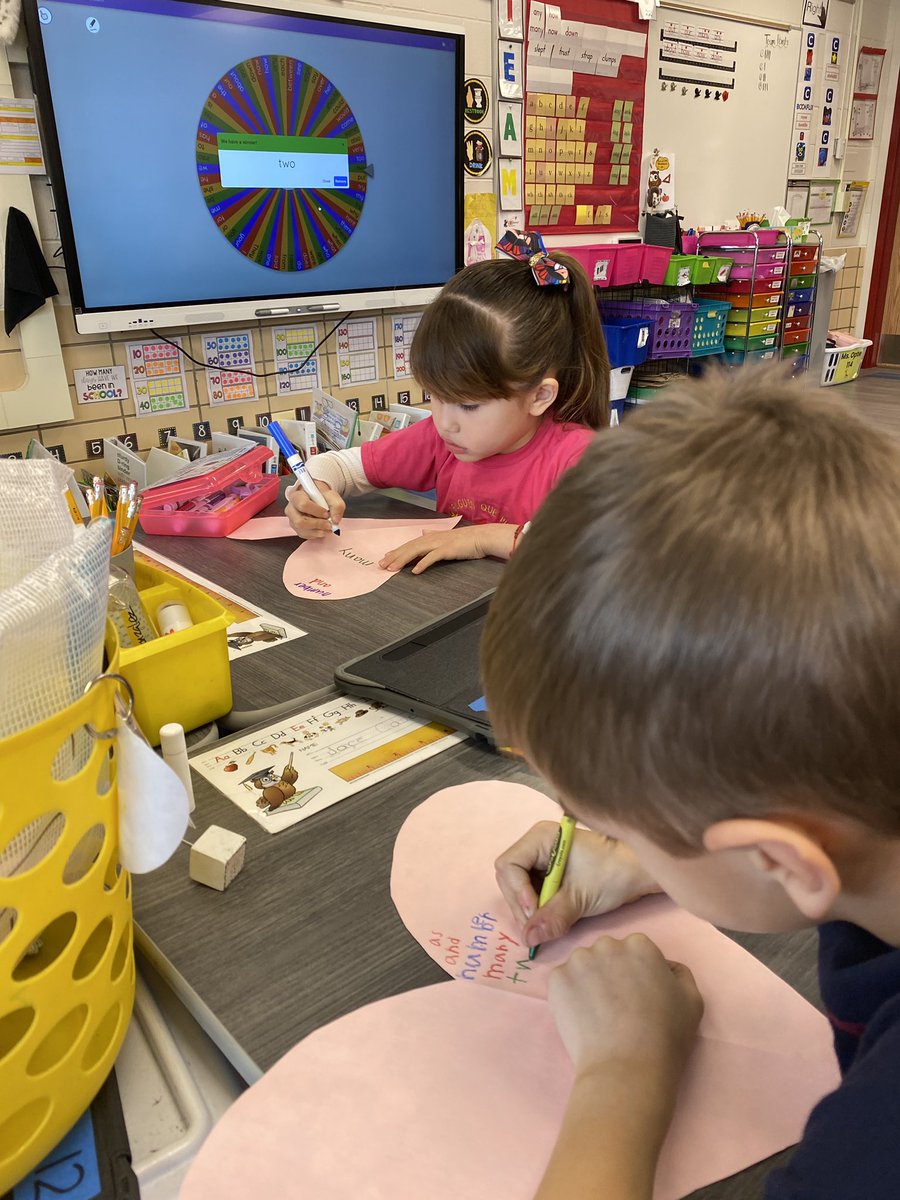 MOptie's tweet image. Having fun and practicing trick words in #1stgrade today. #RoyBulls #D83Shines