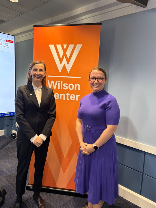Science and Technology Innovation Program (@wilsonstip) on Twitter photo 📸<a href="/SylwiaSpurek/">Sylwia Spurek</a> & <a href="/kelleewicker/">Kellee Wicker</a> at <a href="/TheWilsonCenter/">The Wilson Center</a> last week after Dr. Spurek's sneak peak on her upcoming report:
Cyber-Violence against Women - A New Face of an Old Problem: A New Challenge for the Protection of Human Rights and the Quality of Democracy.
Stay tuned! 📸<a href="/SylwiaSpurek/">Sylwia Spurek</a> & <a href="/kelleewicker/">Kellee Wicker</a> at <a href="/TheWilsonCenter/">The Wilson Center</a> last week after Dr. Spurek's sneak peak on her upcoming report:
Cyber-Violence against Women - A New Face of an Old Problem: A New Challenge for the Protection of Human Rights and the Quality of Democracy.
Stay tuned!