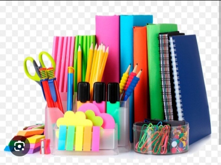 Francis25830521's tweet image. La Diestra, comienza el 2025 con su primera campaña del año. Vamos por la recolección de útiles escolares, ya que sabemos que el gobierno llega en noviembre y diciembre con niños aún pendientes de entrega.

Si se quiere sumar, hablemos por DM.

#ChileNoCaerá 
#LaDiestra