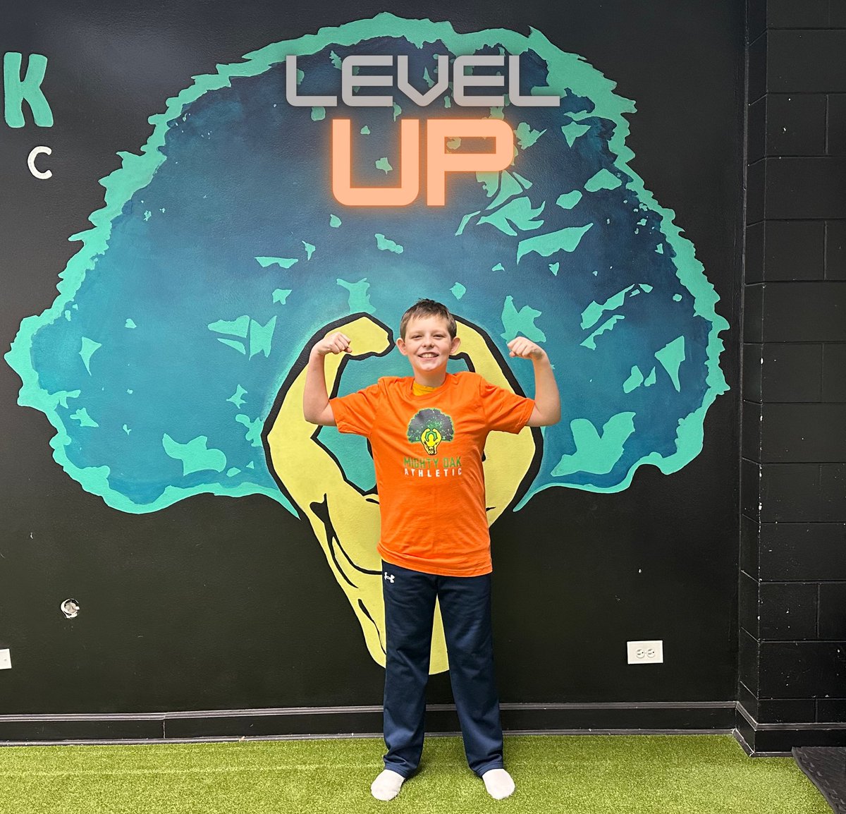 MightyAthletic's tweet photo. Big shoutout to Shawn for leveling up to Level 3 - Orange in his strength training program! 💪🔥

His hard work and consistency are paying off, building strength and confidence with every rep. Keep pushing forward, Shawn! 🚀🏋️‍♂️ #MightyOakAthletic #StrongerEveryDay https://t.co/yOc45HkaHm