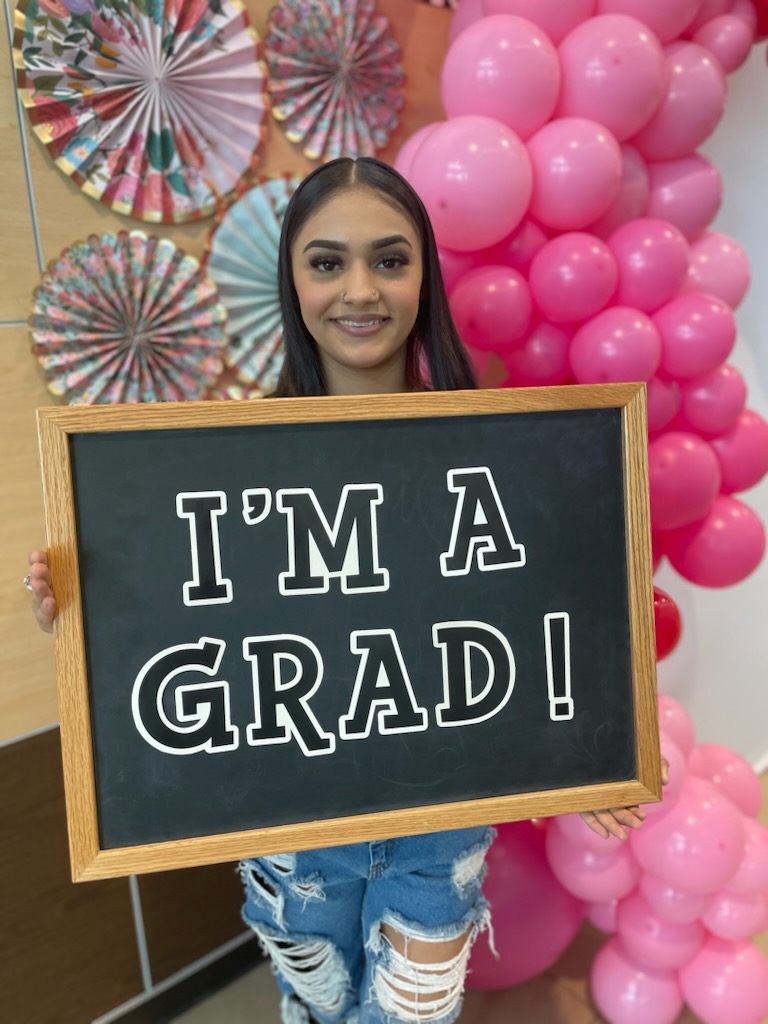 🎉🎉TODAY was an EPIC day for 3 SPECIAL SISTERS!🎉🎉 THEY ARE ALL GRADUATES ON THE SAME DAY!!!! 🎓CONGRATULATIONS ILLIANA, ISABELLE AND ISELA! 🎓🩷🎓🩷🎓🩷🎓🩷🎓🩷🎓🩷

#ProudToBeDVOCSisters🎓🩷