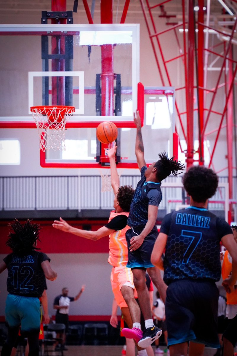 Twon2jumpy's tweet image. Kildare made me #lldaguys💔